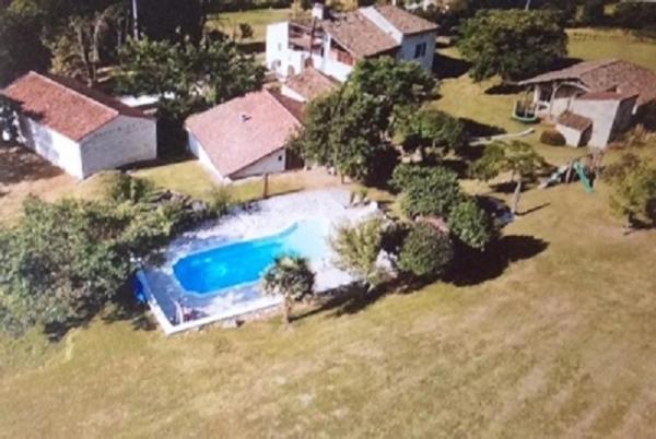 Prune D'Ente - B&B Las Coussoulesses Anthé Екстериор снимка